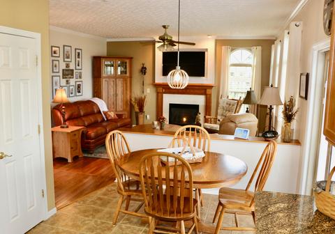242 Trail E, Pataskala, OH 43062 photo 17