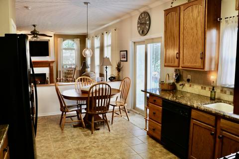 242 Trail E, Pataskala, OH 43062 photo 22