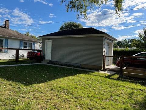 712 Warner Ave, Logan, OH 43138 photo 3