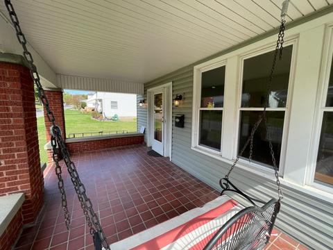 712 Warner Ave, Logan, OH 43138 photo 5