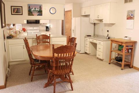 625 Edgewood Dr, Circleville, OH 43113 photo 8