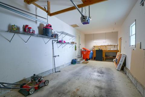 219 Pontious Ln, Circleville, OH 43113 photo 33
