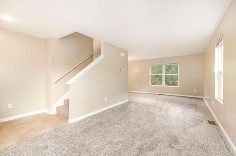 313 Woods Edge Loop, Pataskala, OH 43062 photo 8