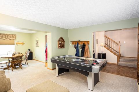 375 Hillcrest Dr, Circleville, OH 43113 photo 7