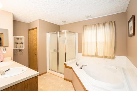 375 Hillcrest Dr, Circleville, OH 43113 photo 20
