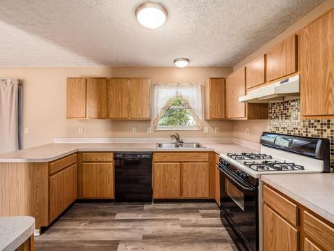 893 Bledsoe Dr, Galloway, OH 43119 photo 14
