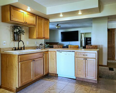 79 N Chestnut St, Jackson, OH 45640 photo 7