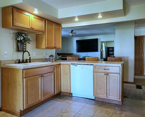 79 N Chestnut St, Jackson, OH 45640 photo 6