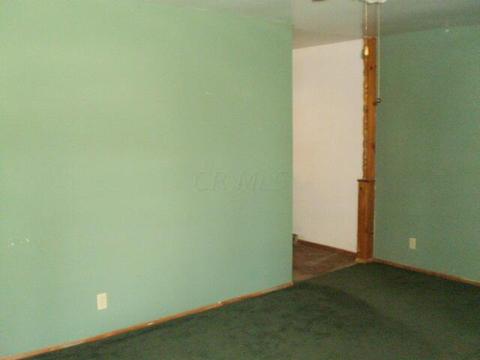 121 Custer Rd, Heath, OH 43056 photo 7