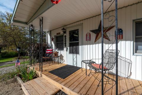 19075 Concord St, Adelphi, OH 43101 photo 1