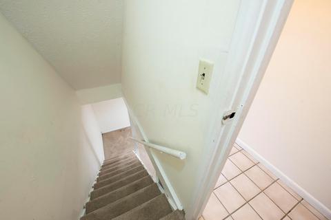 453 Shell Ct E, Whitehall, OH 43213 photo 23