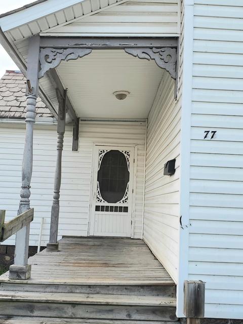 77 Decrow Ave, Newark, OH 43055 photo 2