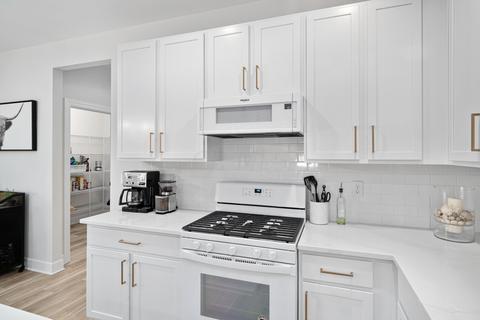 593 E 2nd Ave, Columbus, OH 43201 photo 15