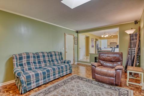 5242 Arrowood Loop E, Columbus, OH 43229 photo 19