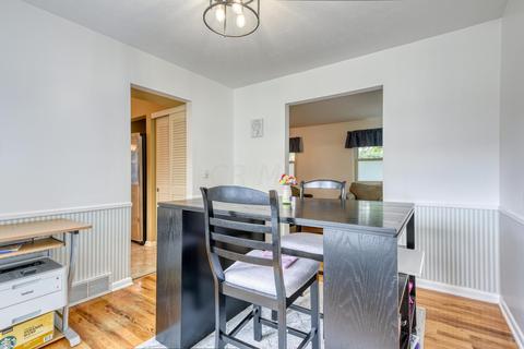 5242 Arrowood Loop E, Columbus, OH 43229 photo 10