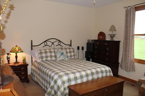 26195 Shoemaker Rd, Circleville, OH 43113 photo 26