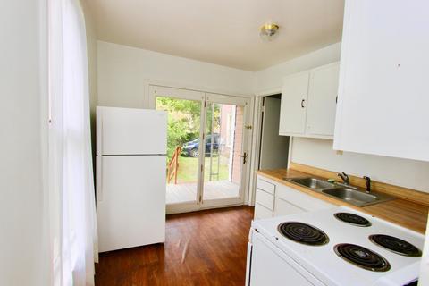 235 S State St, Marion, OH 43302 photo 10