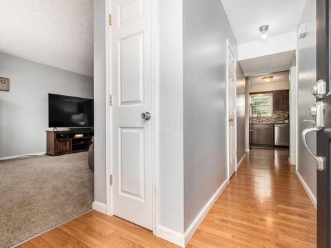 1718 Boulder Ct, Powell, OH 43065 photo 2
