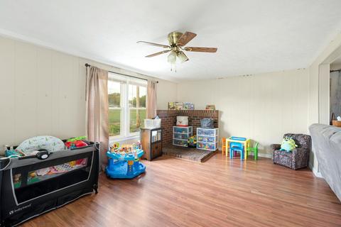 169 3rd Ave, Circleville, OH 43113 photo 7