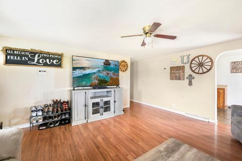 169 3rd Ave, Circleville, OH 43113 photo 6