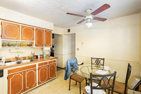 3900 Beechton Rd, Columbus, OH 43232 photo 9