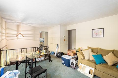 3900 Beechton Rd, Columbus, OH 43232 photo 6
