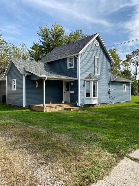 882 Davids St, Marion, OH 43302 photo 1