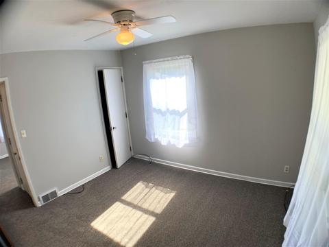 580 N Pickaway St, Circleville, OH 43113 photo 14