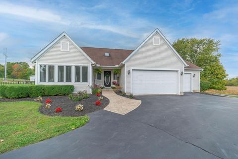 11565 Lithopolis Rd NW, Lithopolis, OH 43136 photo 1