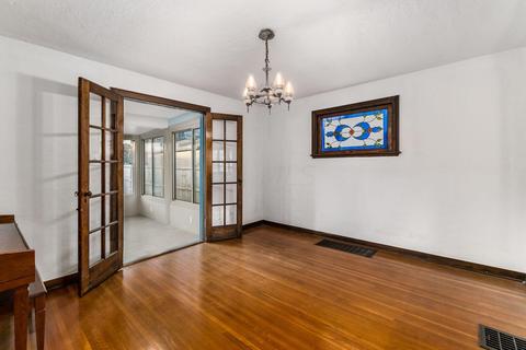 31 W Torrence Rd, Columbus, OH 43214 photo 12