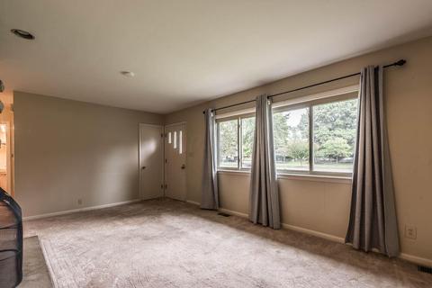 7027 Coffman Rd, Dublin, OH 43017 photo 2