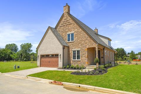 188 Chedworth Row, Powell, OH 43065