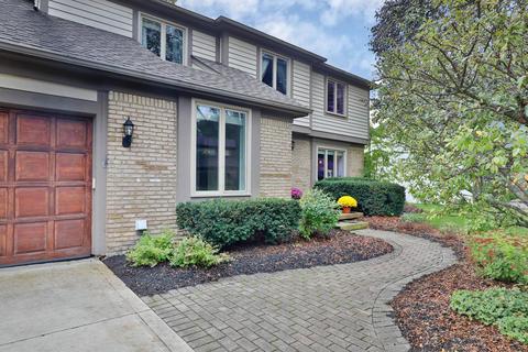2295 Severhill Dr, Dublin, OH 43016 photo 2