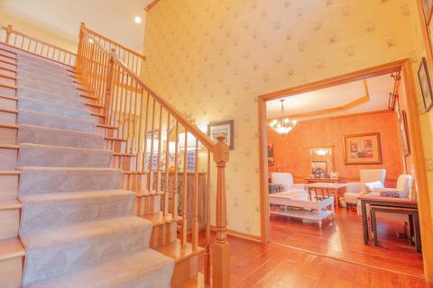 8717 Springflower Dr NW, Pickerington, OH 43147 photo 4