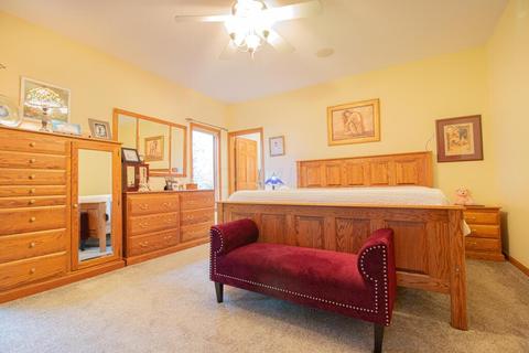 8717 Springflower Dr NW, Pickerington, OH 43147 photo 28