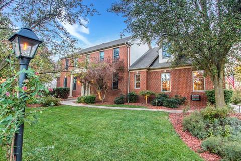 8717 Springflower Dr NW, Pickerington, OH 43147 photo 1