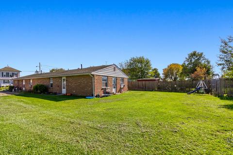 327 Keefer St, Willard, OH 44890 photo 5