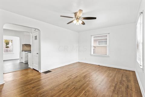 560 E Beechwold Blvd, Columbus, OH 43214 photo 4