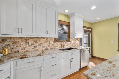 387 E Torrence Rd, Columbus, OH 43214 photo 13