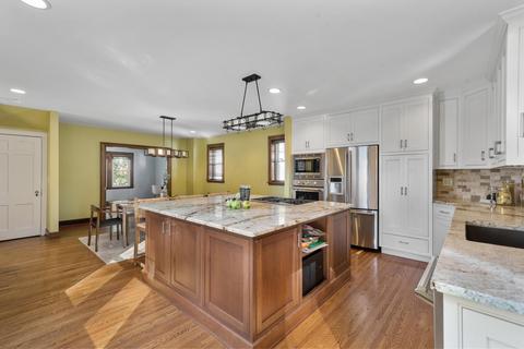 387 E Torrence Rd, Columbus, OH 43214 photo 6