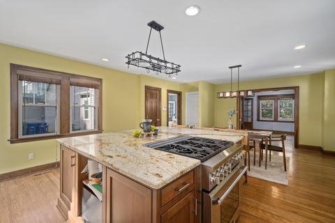 387 E Torrence Rd, Columbus, OH 43214 photo 12