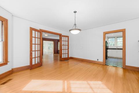 176 Walhalla Rd, Columbus, OH 43202 photo 9