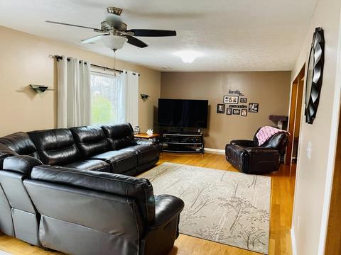 64 Front St, Orient, OH 43146 photo 8