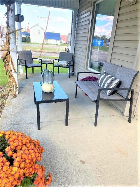 201 S Main St, De Graff, OH 43318 photo 4