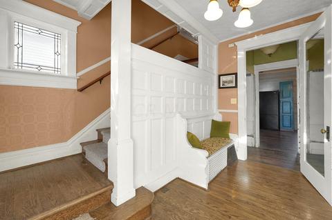 150 W Mound St, Circleville, OH 43113 photo 5
