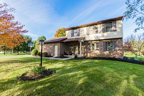 2871 Nettlewood Ln, Springfield, OH 45502 photo 4