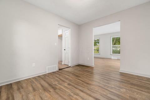 5474 Sumac Loop E, Columbus, OH 43229 photo 11