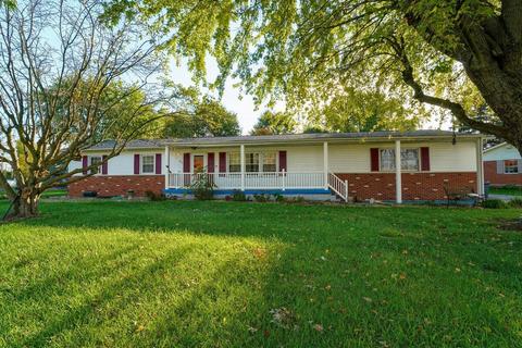 992 Circle Dr, Circleville, OH 43113 photo 1