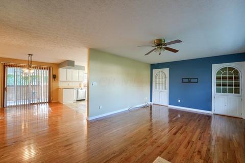 992 Circle Dr, Circleville, OH 43113 photo 9