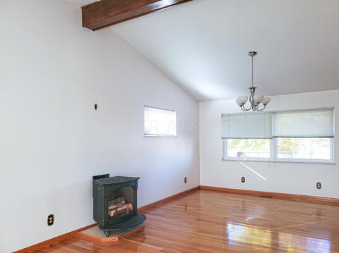 55 N High St, Jackson, OH 45640 photo 4